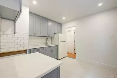 95-15 84 Street, Ozone Park, NY 11416 - Photo 4