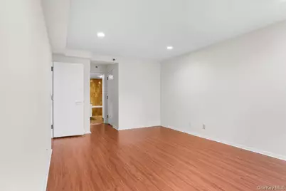 100 Cuttermill Road #3F, Great Neck, NY 11021 - Photo 24