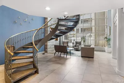 100 Cuttermill Road #3F, Great Neck, NY 11021 - Photo 6