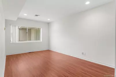 100 Cuttermill Road #3F, Great Neck, NY 11021 - Photo 28