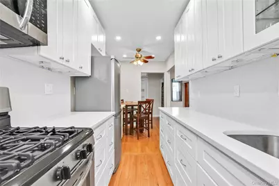 70-47A Park Drive E #A, Kew Gardens, NY 11367 - Photo 12