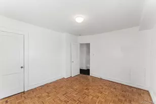 102-05 217th St, Queens Village, NY 11429 - Photo 16