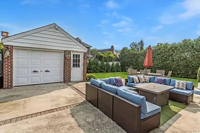 922 N 1st Street, New Hyde Park, NY 11040 - Photo 28