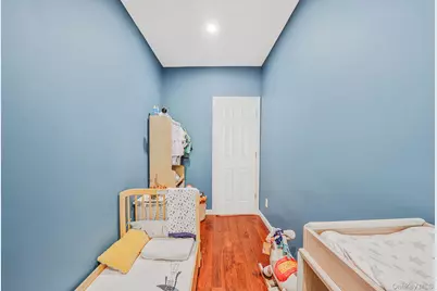 9414 51st Avenue, Elmhurst, NY 11373 - Photo 24