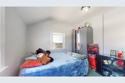 40 Wagner Avenue, Roosevelt, NY 11575 - Photo 22