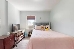 40 Wagner Ave, Roosevelt, NY 11575 - Photo 14