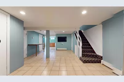 40 Wagner Avenue, Roosevelt, NY 11575 - Photo 28