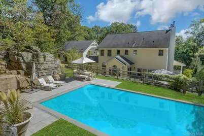 7/8 Douglas Drive, South Salem, NY 10590 - Photo 2