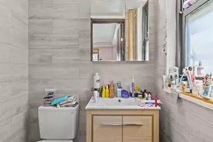 61-35 98th St, Rego Park, NY 11374 - Photo 4