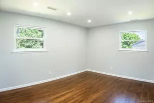 25 Robin Rd, Poughkeepsie, NY 12601 - Photo 30