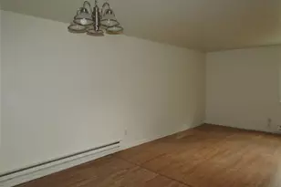 9 White Gate Rd, Wappingers Falls, NY 12590 - Photo 4