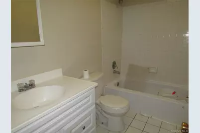 9 White Gate Road #J, Wappingers Falls, NY 12590 - Photo 8