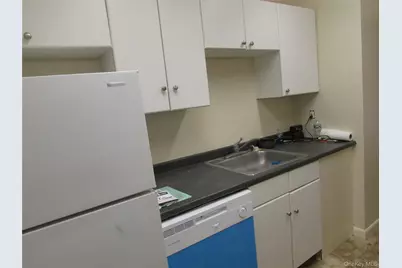 9 White Gate Road #J, Wappingers Falls, NY 12590 - Photo 6