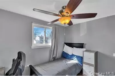 21 Deville Drive, Selden, NY 11784 - Photo 14