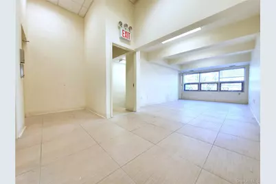 61-12 220 Street #2+3 Fl, Bayside, NY 11364 - Photo 6