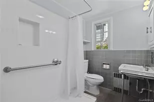 11 Aka 15 Bobolink Rd, Yonkers, NY 10701 - Photo 20