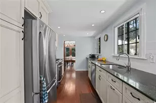 11 Aka 15 Bobolink Rd, Yonkers, NY 10701 - Photo 8