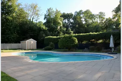 10 Cedarfield Terrace, Saint James, NY 11780 - Photo 28