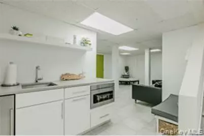 10 Cedarfield Terrace, Saint James, NY 11780 - Photo 32