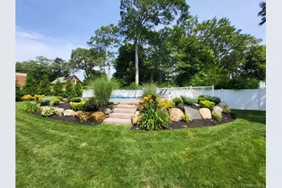 5 Brian Lane, East Northport, NY 11731 - Photo 18