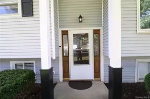 23 Buttermilk Dr, Poughkeepsie, NY 12601 - Photo 2