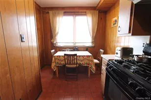 63-61 77th St, Middle Village, NY 11379 - Photo 10