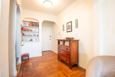 3321 Bruckner Boulevard #4A, Bronx, NY 10461 - Photo 4
