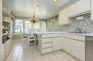 100 The Glen, Glen Head, NY 11545 - Photo 10