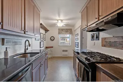 711 Shore Road #4E, Long Beach, NY 11561 - Photo 8