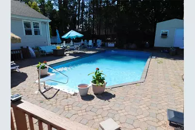 61 Newport Road, Yonkers, NY 10710 - Photo 32