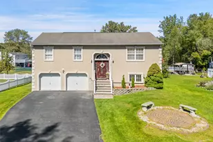 2 Danielle Ct, Middletown, NY 10940 - Photo 4