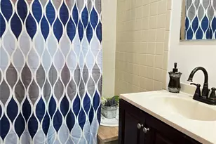 199 Pointe Cir N, Coram, NY 11727 - Photo 10