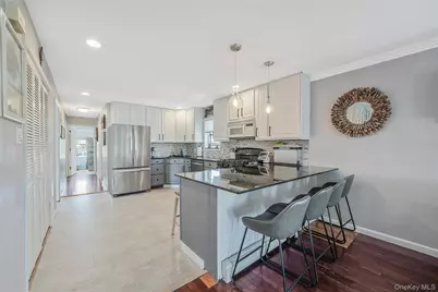 272 E Harrison Street, Long Beach, NY 11561 - Photo 10