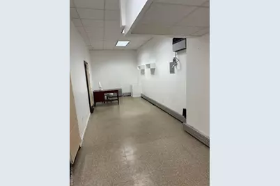 6226 Myrtle Avenue, Glendale, NY 11385 - Photo 6