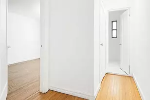 63-109 Saunders St, Rego Park, NY 11374 - Photo 4