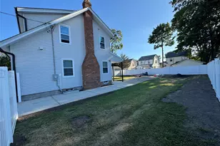 16 Garfield Pl, Hempstead, NY 11550 - Photo 26