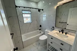 16 Garfield Pl, Hempstead, NY 11550 - Photo 4