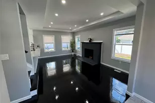 16 Garfield Pl, Hempstead, NY 11550 - Photo 18