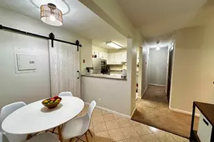 302 Concord Ln, Middletown, NY 10940 - Photo 2