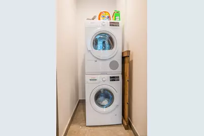 2717 42nd Road #7E, Long Island City, NY 11101 - Photo 20