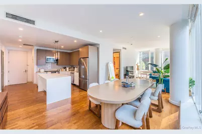 2717 42nd Road #7E, Long Island City, NY 11101 - Photo 12