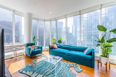 2717 42nd Road #7E, Long Island City, NY 11101 - Photo 6