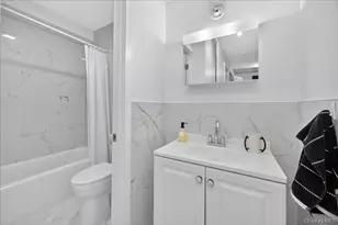 72 Main St, Bloomingburg, NY 12721 - Photo 12