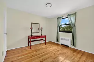 21-29 Utopia Pkwy, Whitestone, NY 11357 - Photo 6