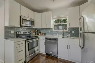 8 Holbrook St, Bay Shore, NY 11706 - Photo 8