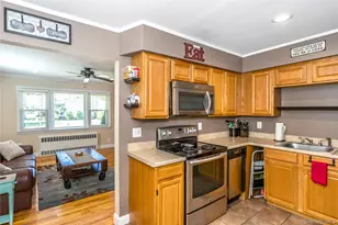 174 N Nassau Ave, Massapequa, NY 11758 - Photo 10