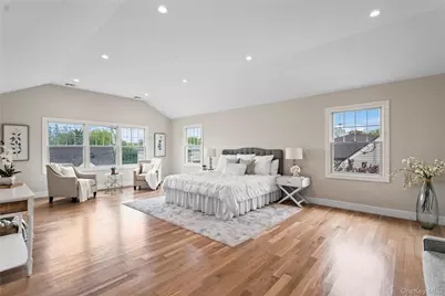 255 N Chestnut Street, Massapequa, NY 11758 - Photo 22