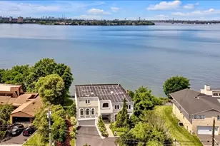 90 Greenleaf Hill, Great Neck, NY 11023 - Photo 28