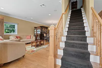 15 Cedar Drive, Plainview, NY 11803 - Photo 2