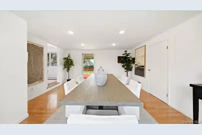 247 Croydon Road, Yonkers, NY 10710 - Photo 20